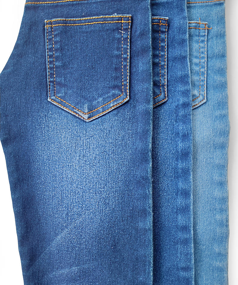 Indigo 4/1 Satén Tejido denim elástico de peso medio#50026